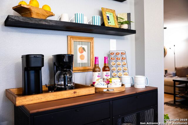 Image 84 of 158 For 9811 Magnolia