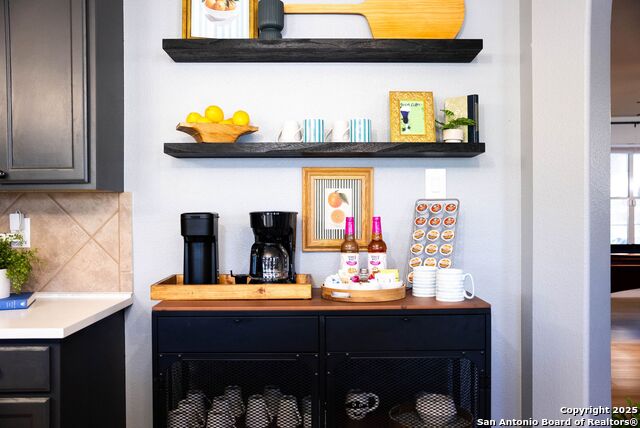 Image 85 of 158 For 9811 Magnolia