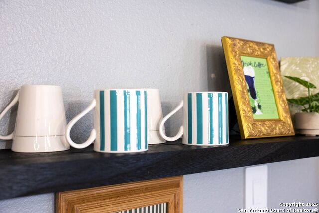 Image 91 of 158 For 9811 Magnolia