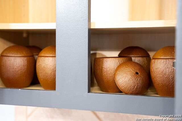 Image 97 of 158 For 9811 Magnolia