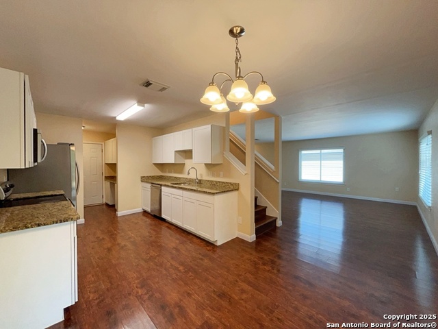 Image 13 of 44 For 6734 Honeyridge Lane