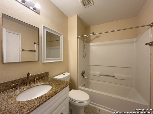 Image 20 of 44 For 6734 Honeyridge Lane