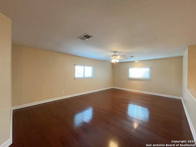 Image 22 of 44 For 6734 Honeyridge Lane