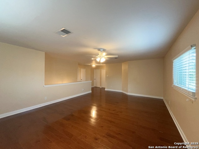 Image 23 of 44 For 6734 Honeyridge Lane