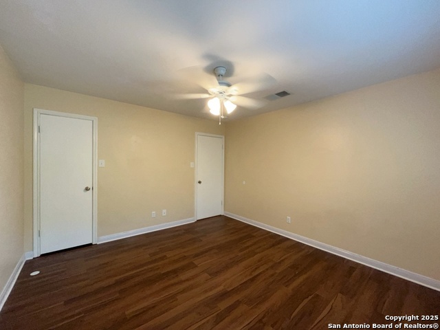 Image 25 of 44 For 6734 Honeyridge Lane