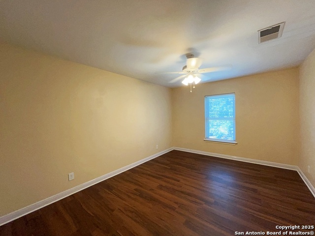Image 26 of 44 For 6734 Honeyridge Lane