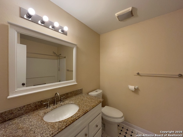 Image 28 of 44 For 6734 Honeyridge Lane