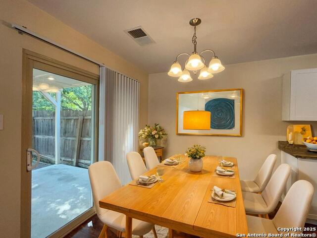 Image 3 of 44 For 6734 Honeyridge Lane