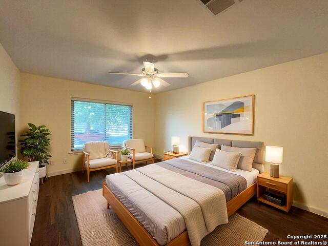 Image 5 of 44 For 6734 Honeyridge Lane