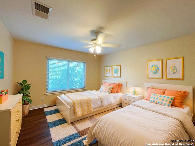 Image 8 of 44 For 6734 Honeyridge Lane