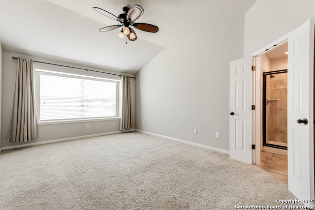 Image 21 of 39 For 23702 Misty Peak