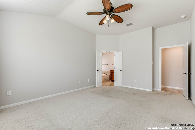 Image 22 of 39 For 23702 Misty Peak