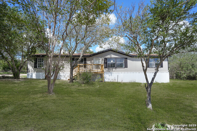 Details for 176 County Road 5633, Castroville, TX 78009