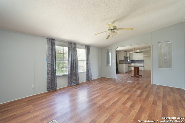 Image 6 of 14 For 176 County Road 5633