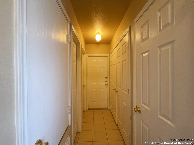 Image 24 of 38 For 8025 Maverick Climb