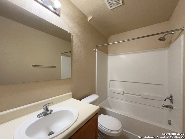 Image 27 of 38 For 8025 Maverick Climb