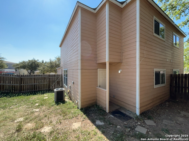 Image 30 of 38 For 8025 Maverick Climb