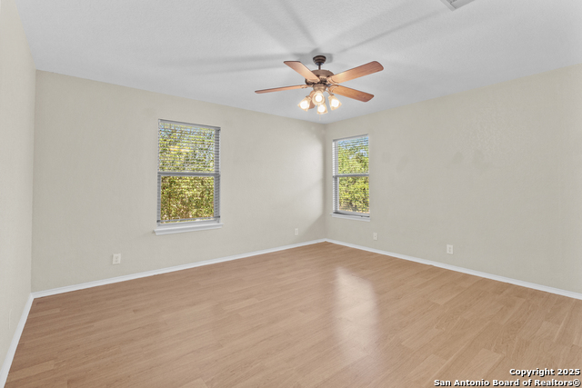 Image 12 of 15 For 10106 Figaro Cyn