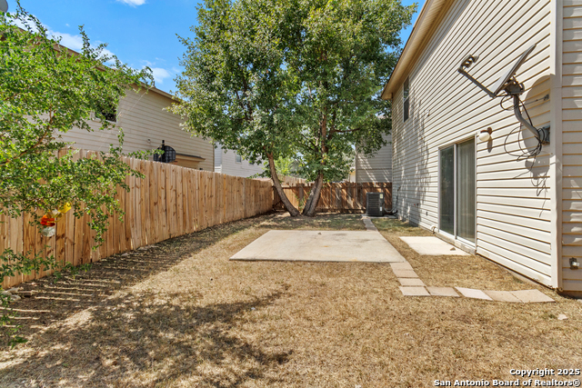 Image 15 of 15 For 10106 Figaro Cyn