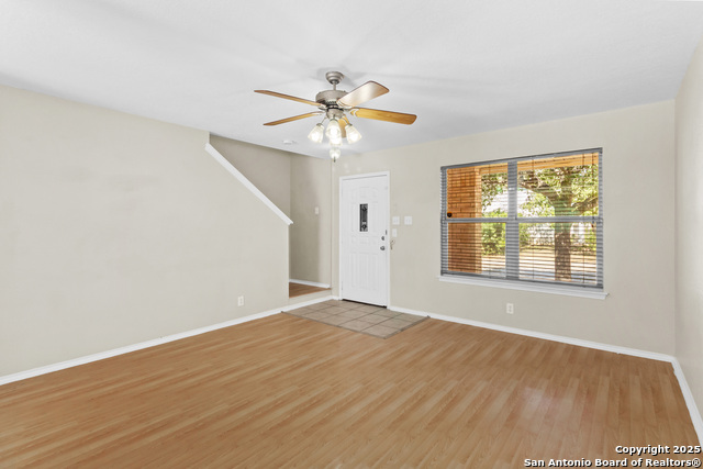 Image 3 of 15 For 10106 Figaro Cyn