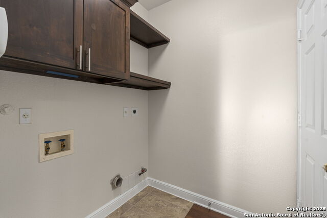 Image 18 of 38 For 6307 Parkland Oaks