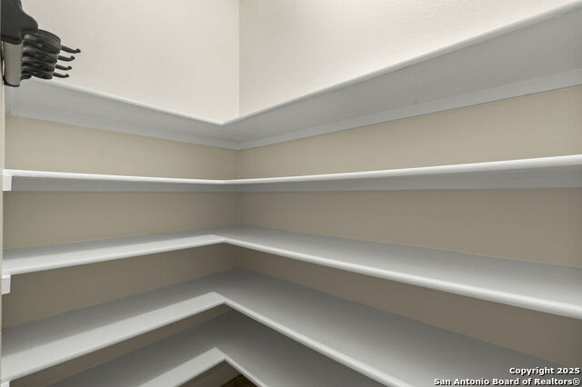 Image 19 of 38 For 6307 Parkland Oaks