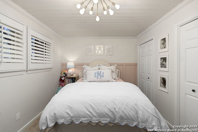 Listing photo id 43 for 8707 Paisano Pass