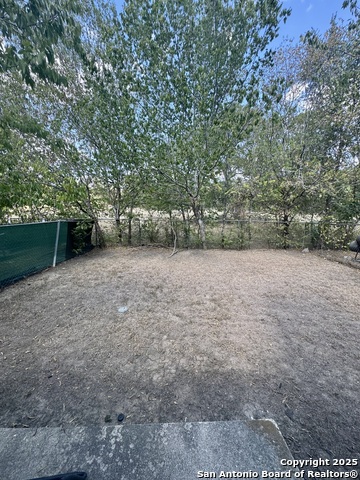 Image 4 of 4 For 9211 Shadow Crest 9213