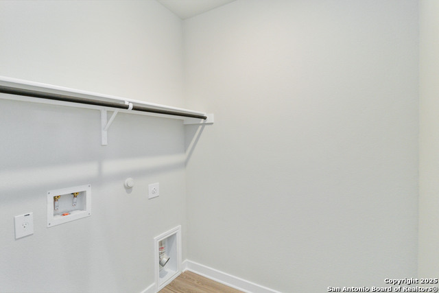 Listing photo id 21 for 5123 Cindy Branch