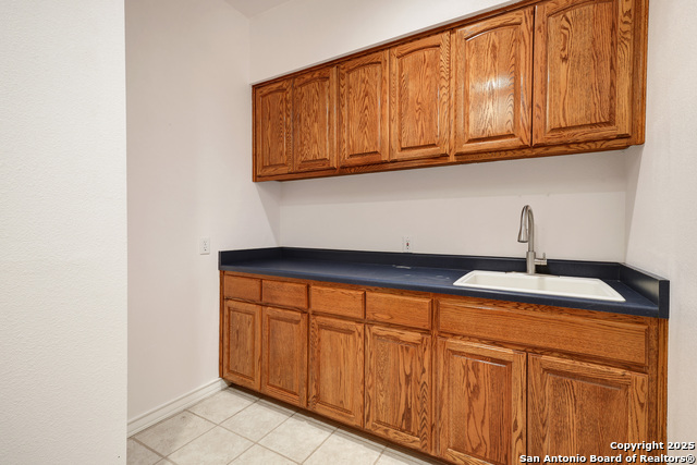 Image 24 of 44 For 8703 Rolling Acres