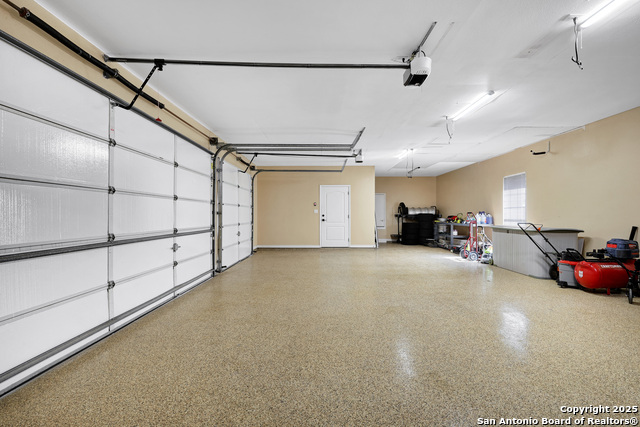 Image 25 of 44 For 8703 Rolling Acres