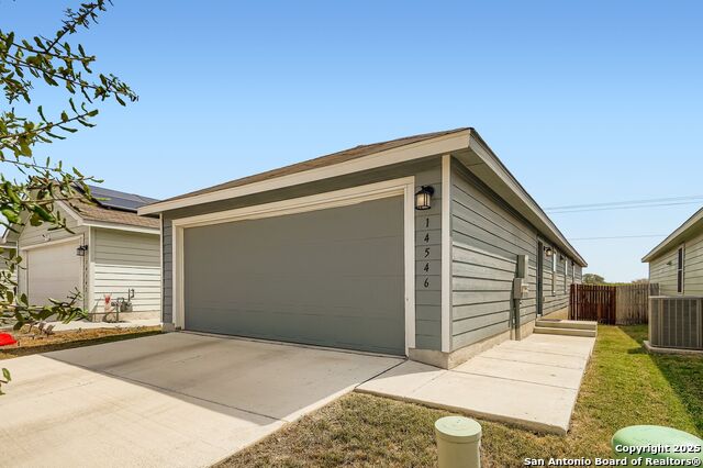 Image 2 of 24 For 14546 Source Circle