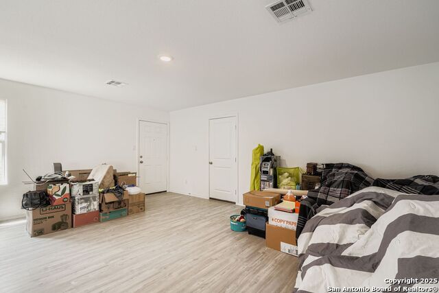 Image 6 of 24 For 14546 Source Circle