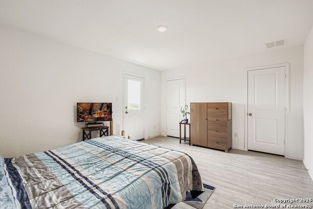 Image 8 of 24 For 14546 Source Circle