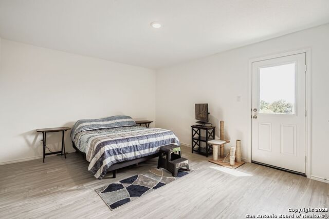 Image 9 of 24 For 14546 Source Circle