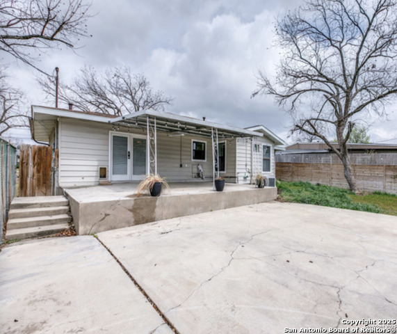 Image 2 of 12 For 1238 Oblate  