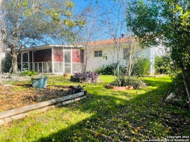 Image 30 of 32 For 8815 Oakbrook St