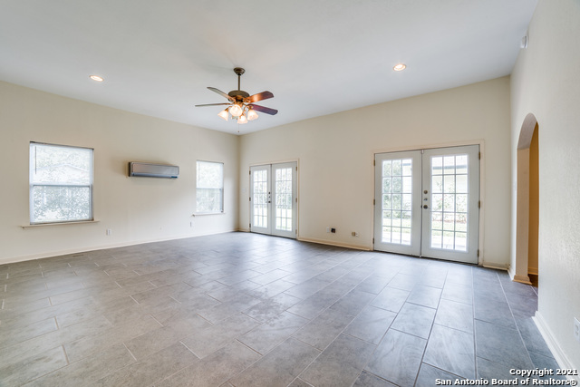 Image 13 of 25 For 1149 Garraty Rd