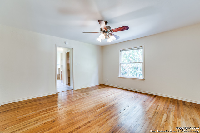 Image 19 of 25 For 1149 Garraty Rd