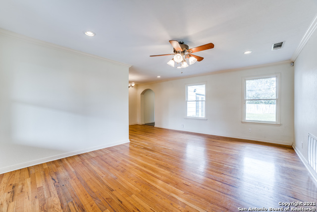 Image 4 of 25 For 1149 Garraty Rd