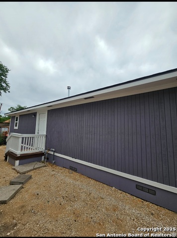 Listing photo id 0 for 3019 Colima  