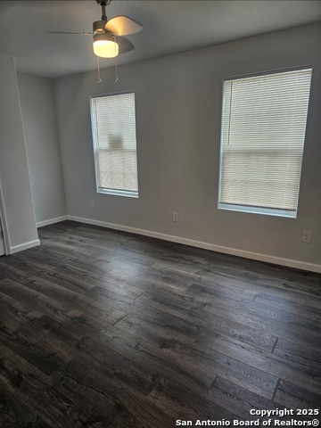 Listing photo id 6 for 3019 Colima  