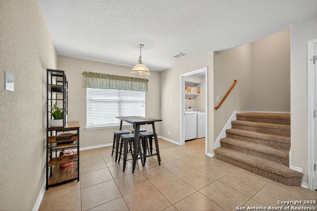 Image 11 of 30 For 5906 Onyx  