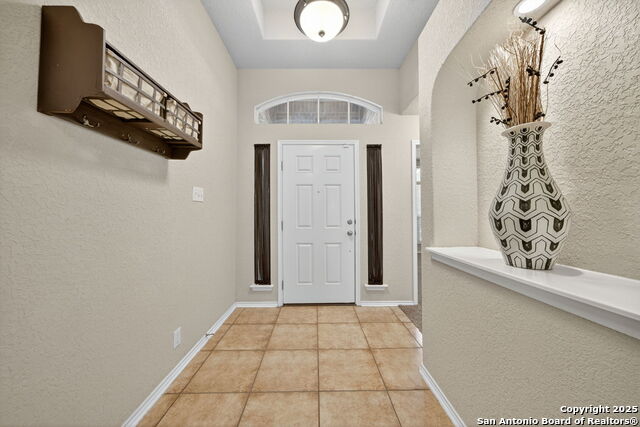 Image 4 of 30 For 5906 Onyx  