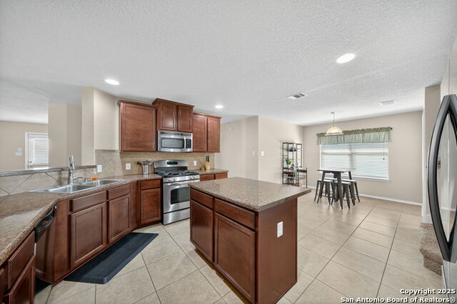 Image 9 of 30 For 5906 Onyx  