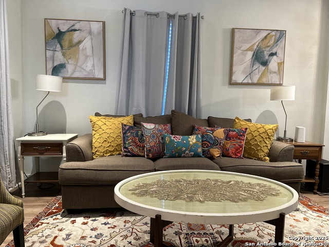 Image 16 of 22 For 115 Sharer