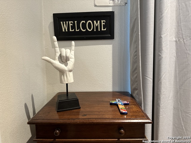 Image 21 of 22 For 115 Sharer