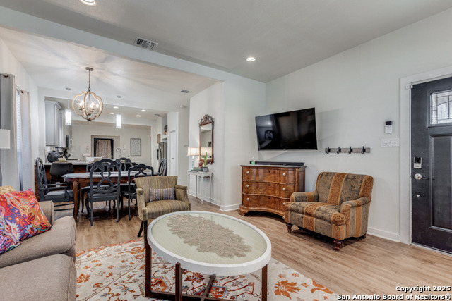 Image 9 of 22 For 115 Sharer