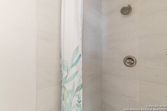 Image 10 of 23 For 409 Aero