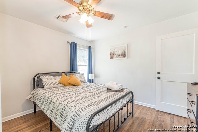 Image 13 of 23 For 409 Aero